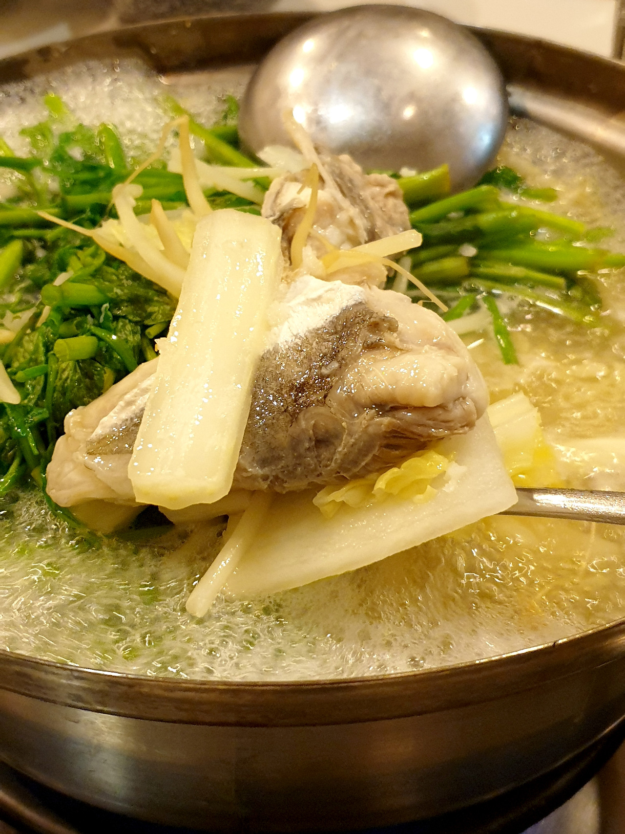 신원복집 복지리.jpg