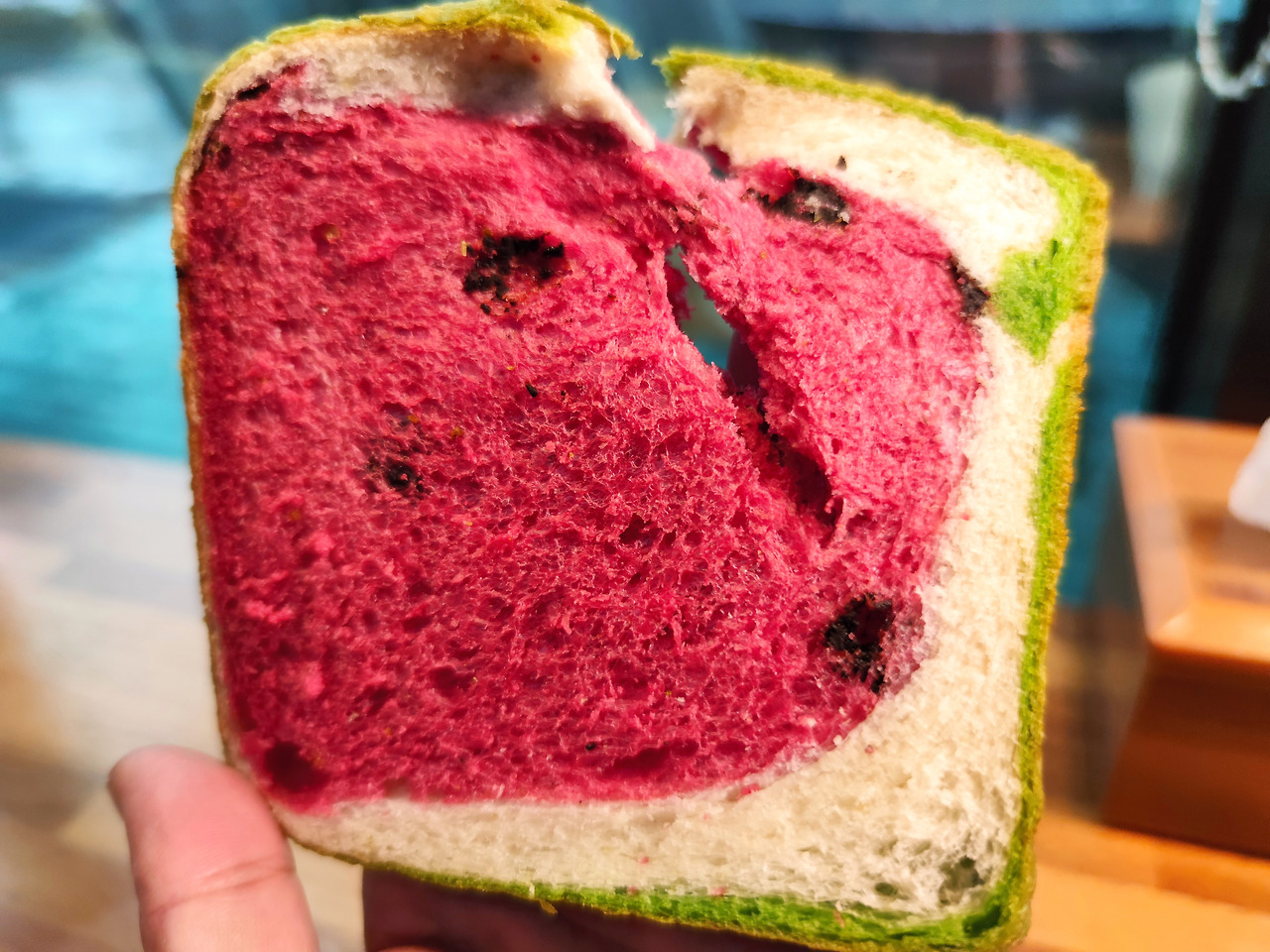 수박식빵 따순기미.jpg