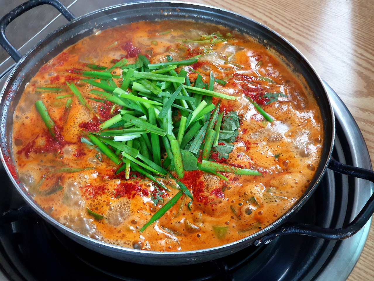 이천 신갈미 생선국수.jpg