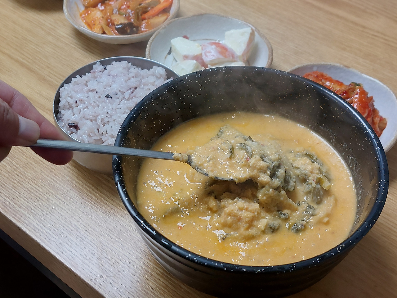 다락방분식 콩비지찌개.jpg