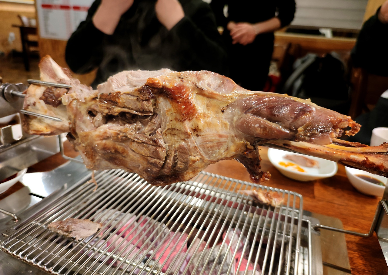 용산양꼬치 양다리s.jpg