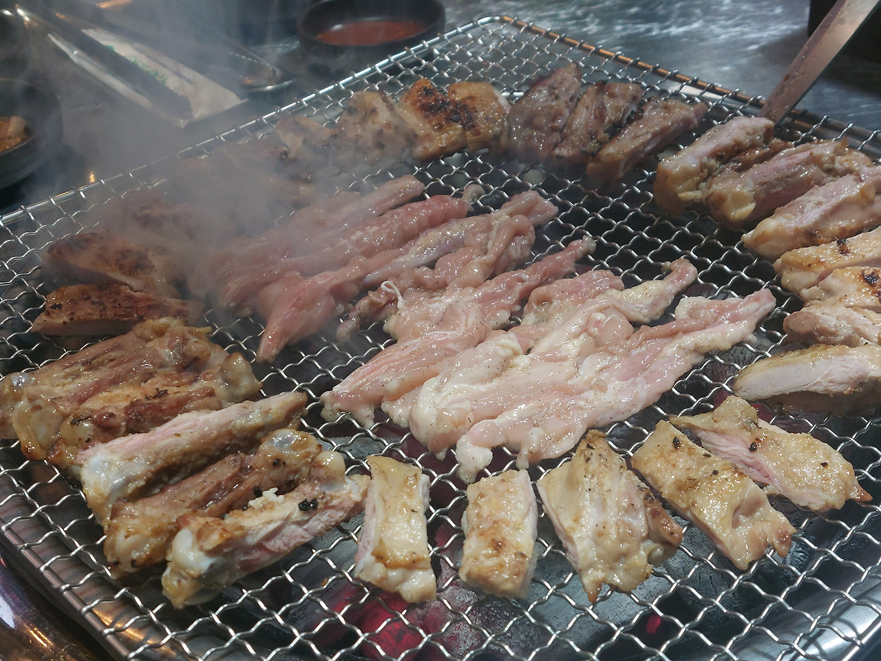 닭구이 모둠.jpg