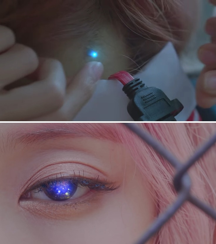 08 LOONA13_지금좋아해 01-vert.jpg