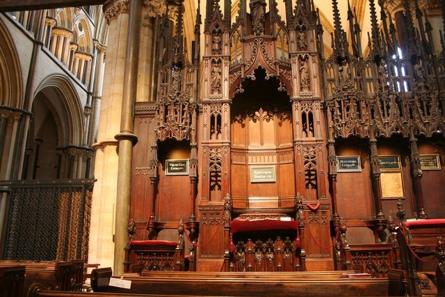 Bishop's_Throne_-_geograph.org.uk_-_641449.jpg