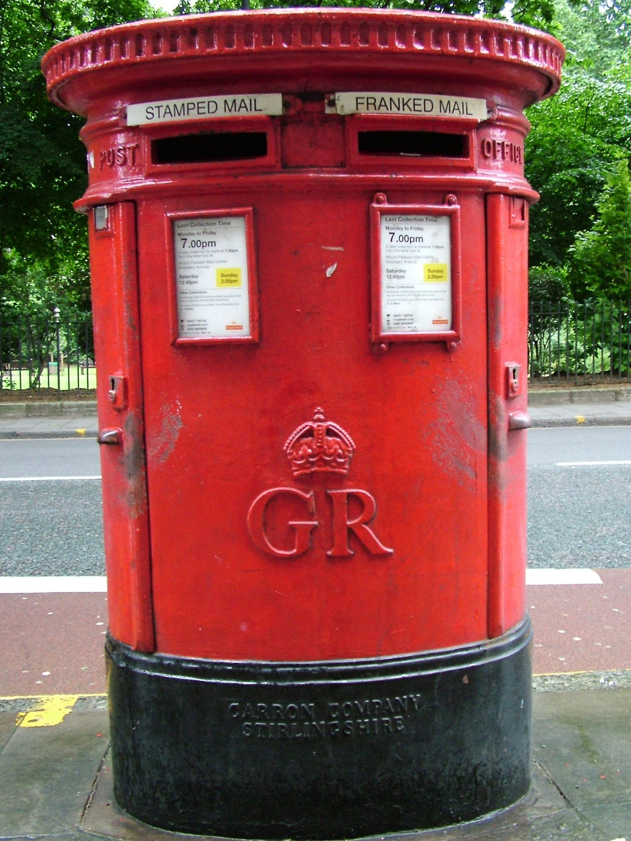 GVR-Pillar-Box-1930s-London.-Gerry-Cork.jpg