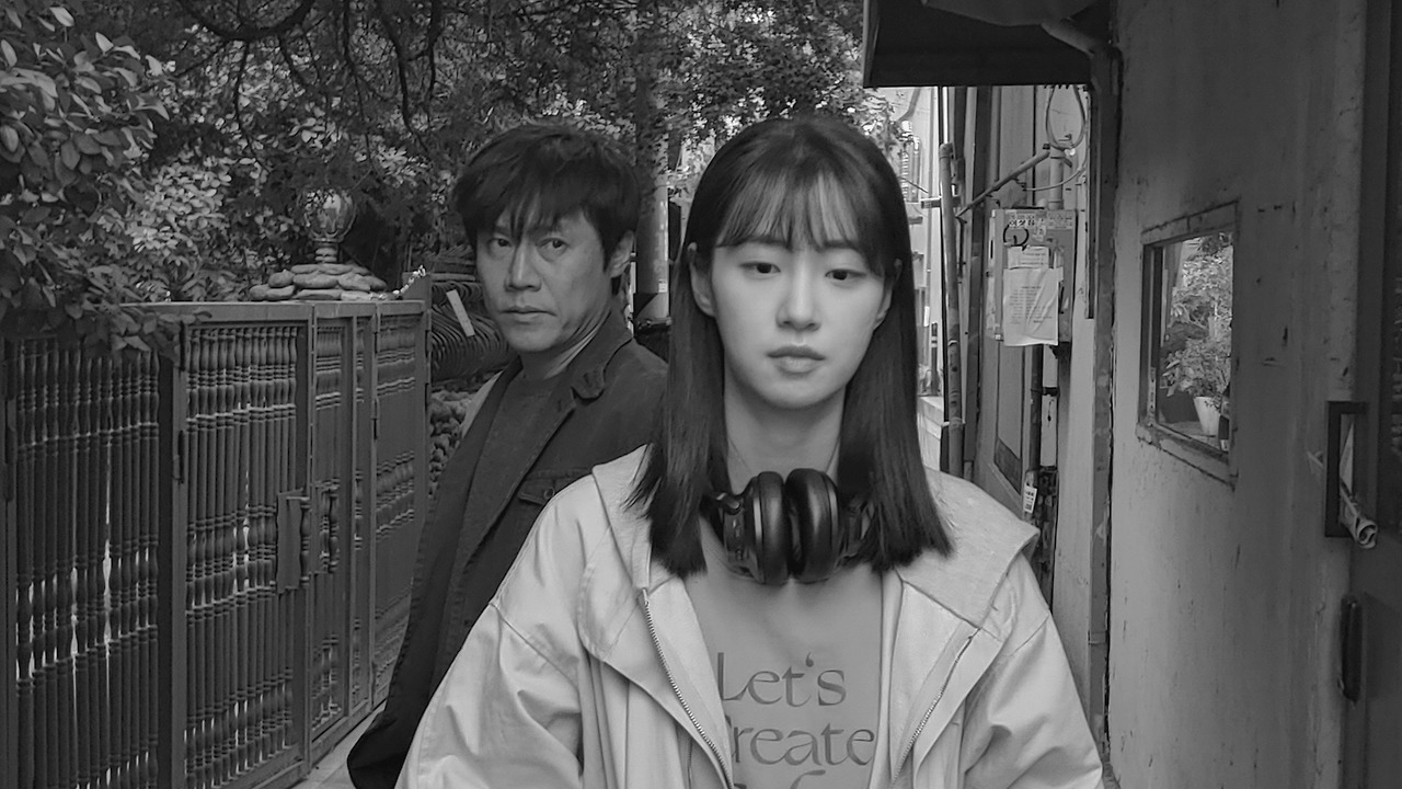 ka_페르소나 이상한 여자_main.jpg