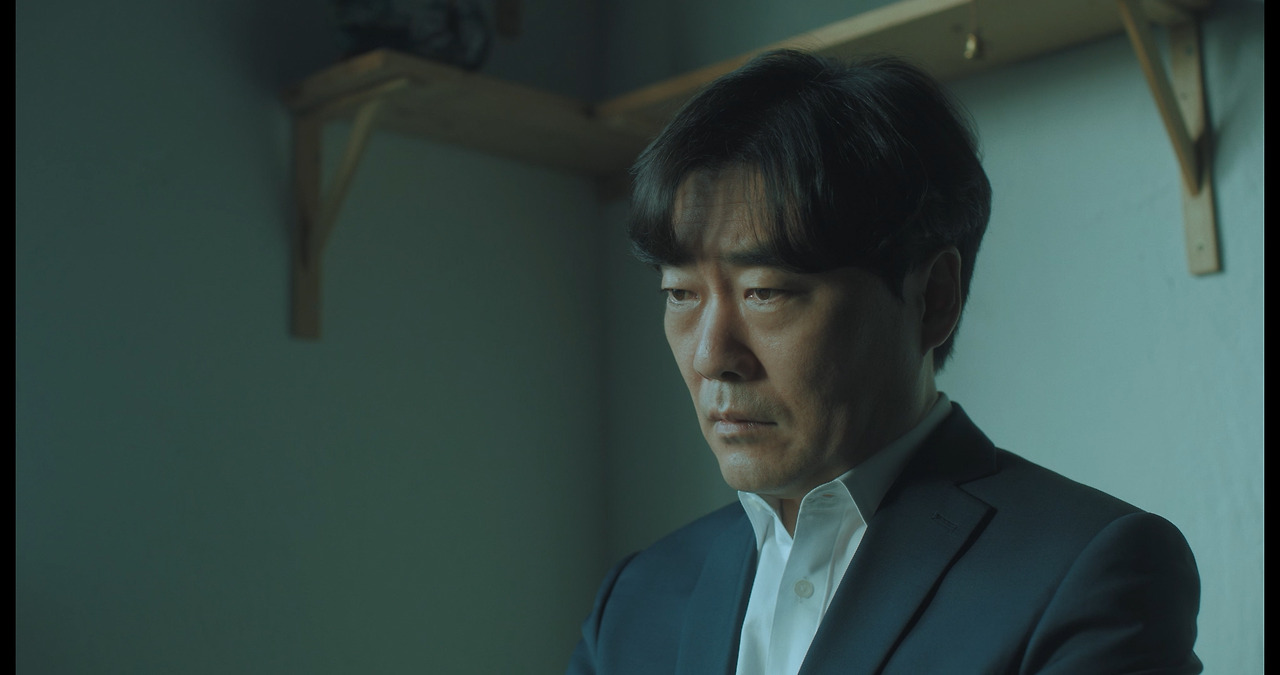 kc_엄마의 왕국_02.jpg