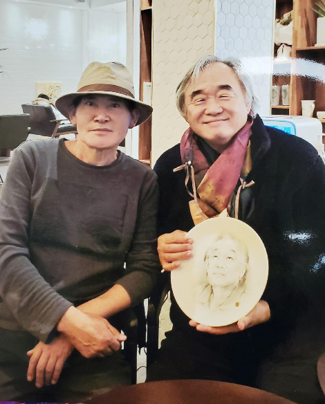 (왼쪽) 김기철 화백 - 피아니스트 백건우 선생.jpg