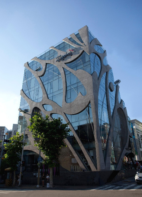 출처-KT앤G 상상마당 사진제공 김완주 박사.jpg