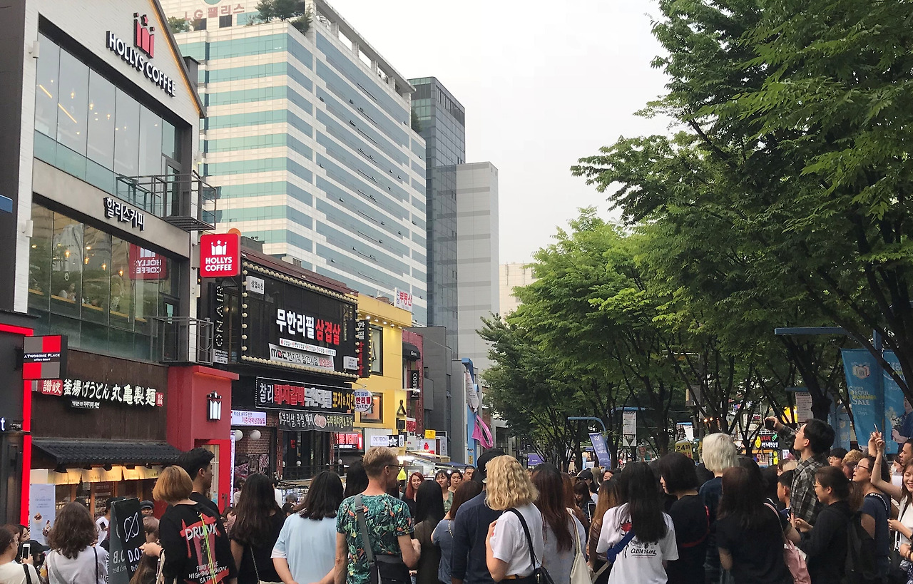 홍대거리 이미지(1).jpg