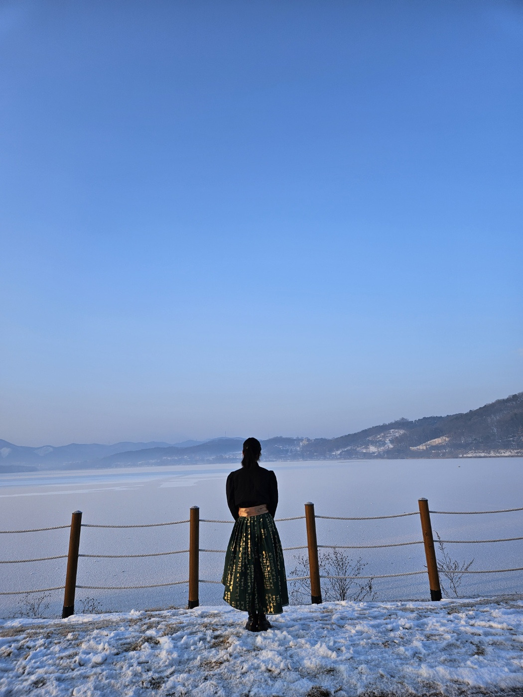 아산 신정호 명상.jpg