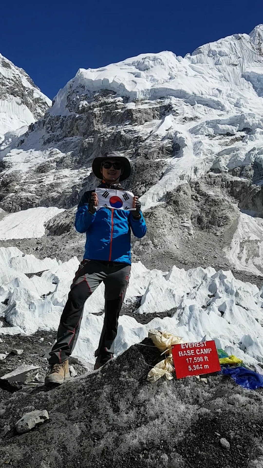 Screenshot_20200602-032018_Video Player.jpg