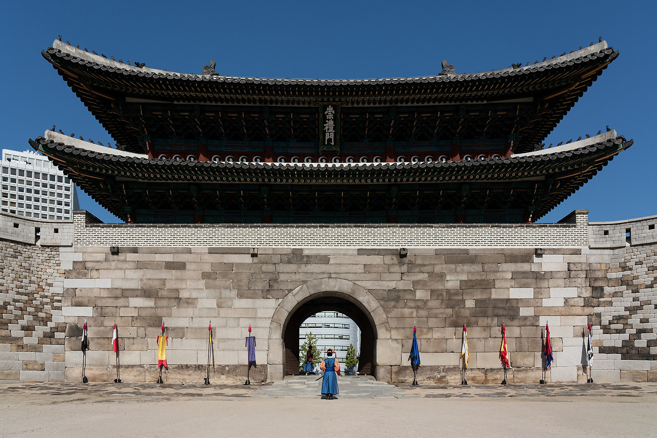 02. 숭례문 정면_2019년 10월.jpg