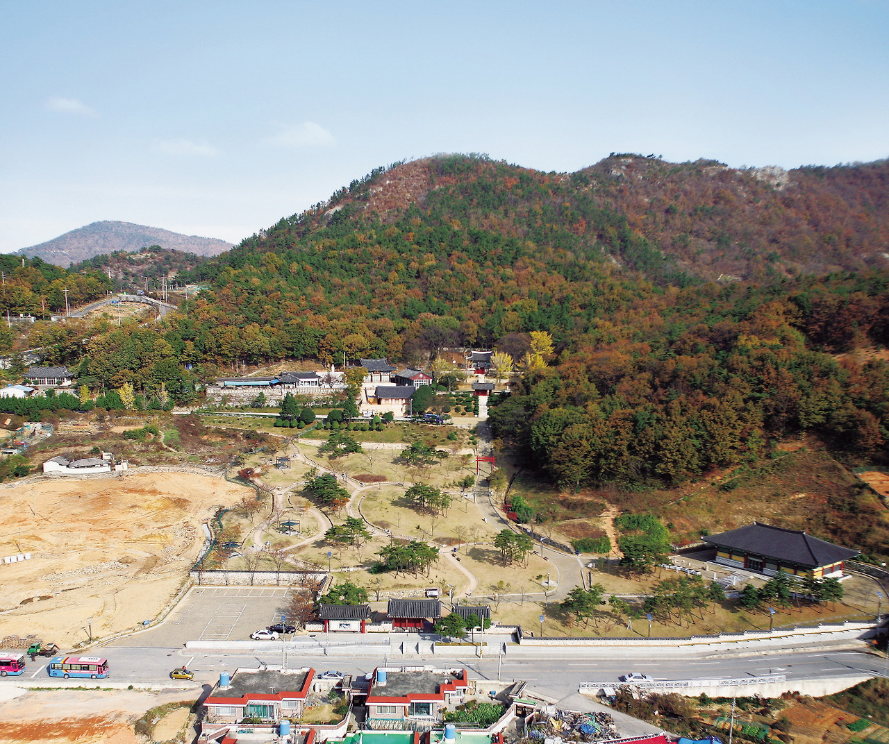 사본 -여수 충민사 전경.jpg