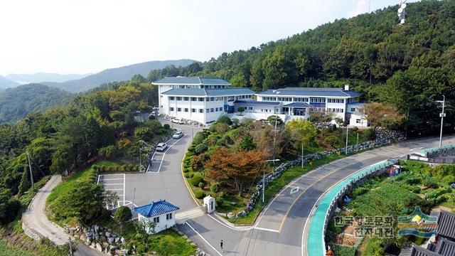 현암도서관 전경.jpg