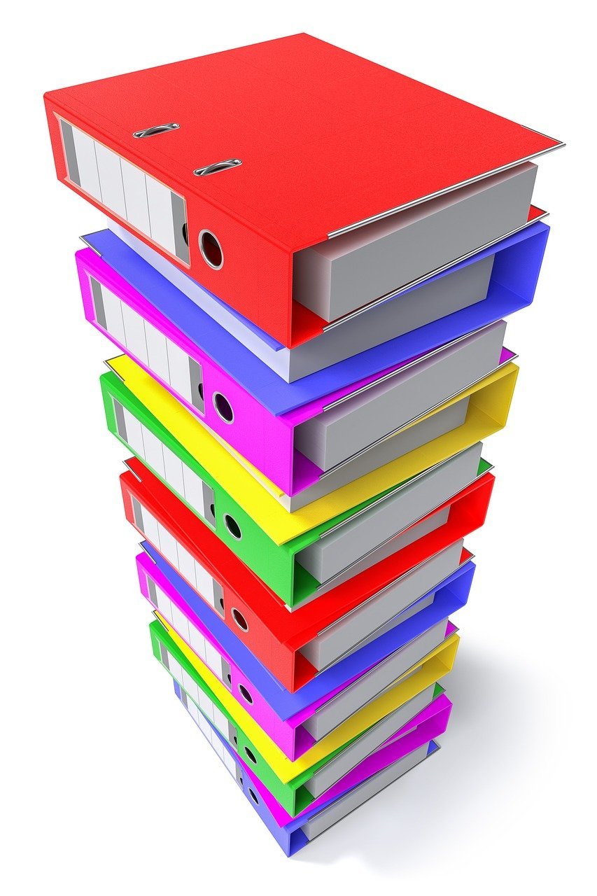 binders-3865347_1280.jpg