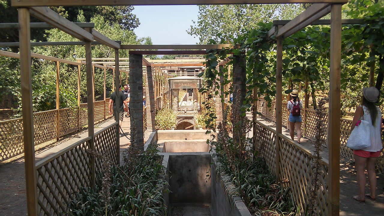 20170721 40일간 유럽15개국 여행 폼페이, 쏘렌토, 포지타노, 아말피 못가고 나폴리 (41).jpg