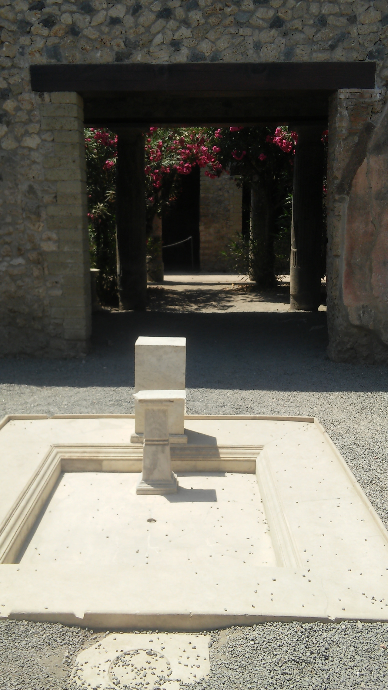 20170721 40일간 유럽15개국 여행 폼페이, 쏘렌토, 포지타노, 아말피 못가고 나폴리 (74).jpg