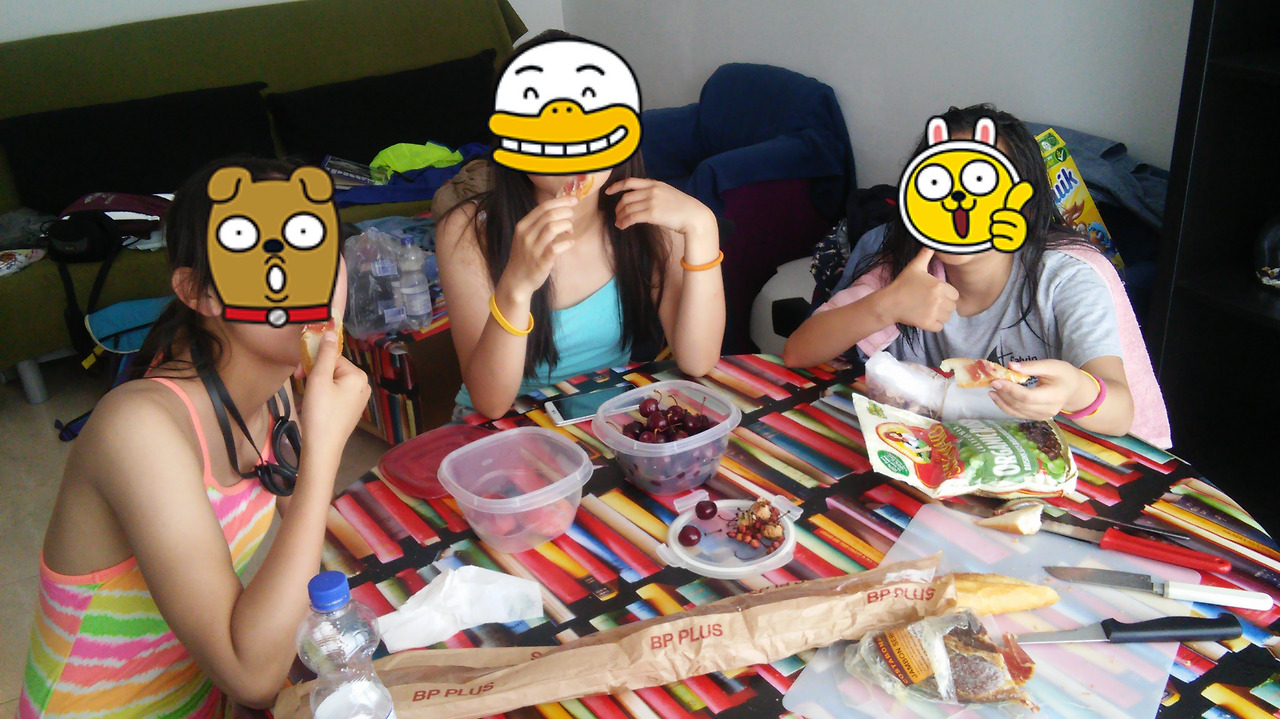 20170709 40일간 유럽15개국 여행 스페인 Cunit 해변과 숙소 주변 (88).jpg