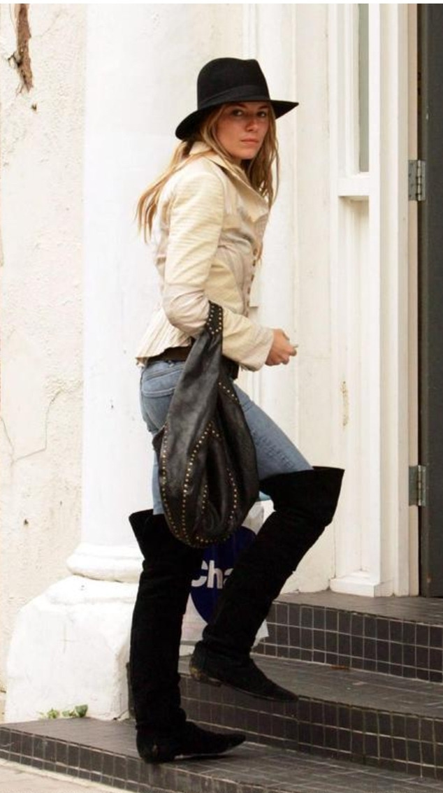 Screenshot_20240825-203314_Samsung Internet.jpg