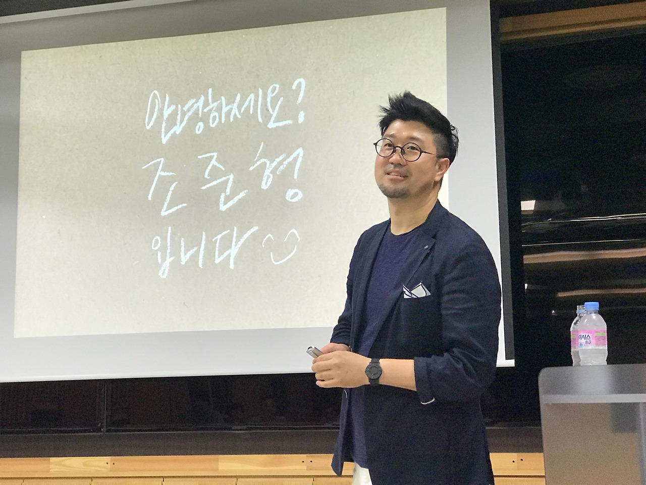 끝까지 사랑의 길로, 전천후 브랜드 디렉터 조준형