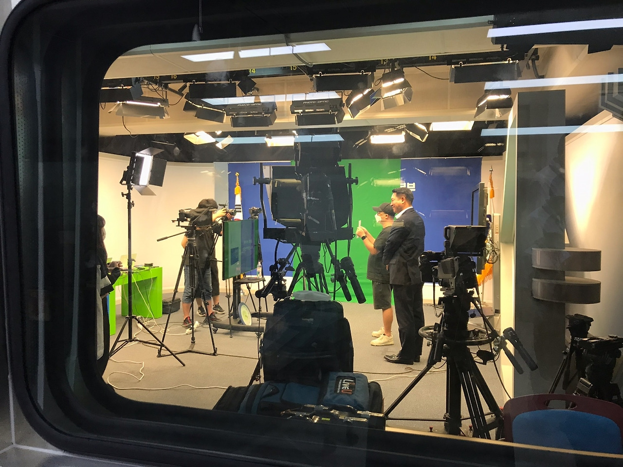 유경철 대표님 사진 (9).jpg