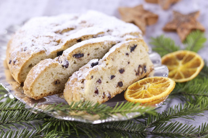 christmas-stollen-Bild von kakuko auf Pixabay.jpg