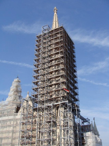 renovation-1209396-639x852 복사본.jpg