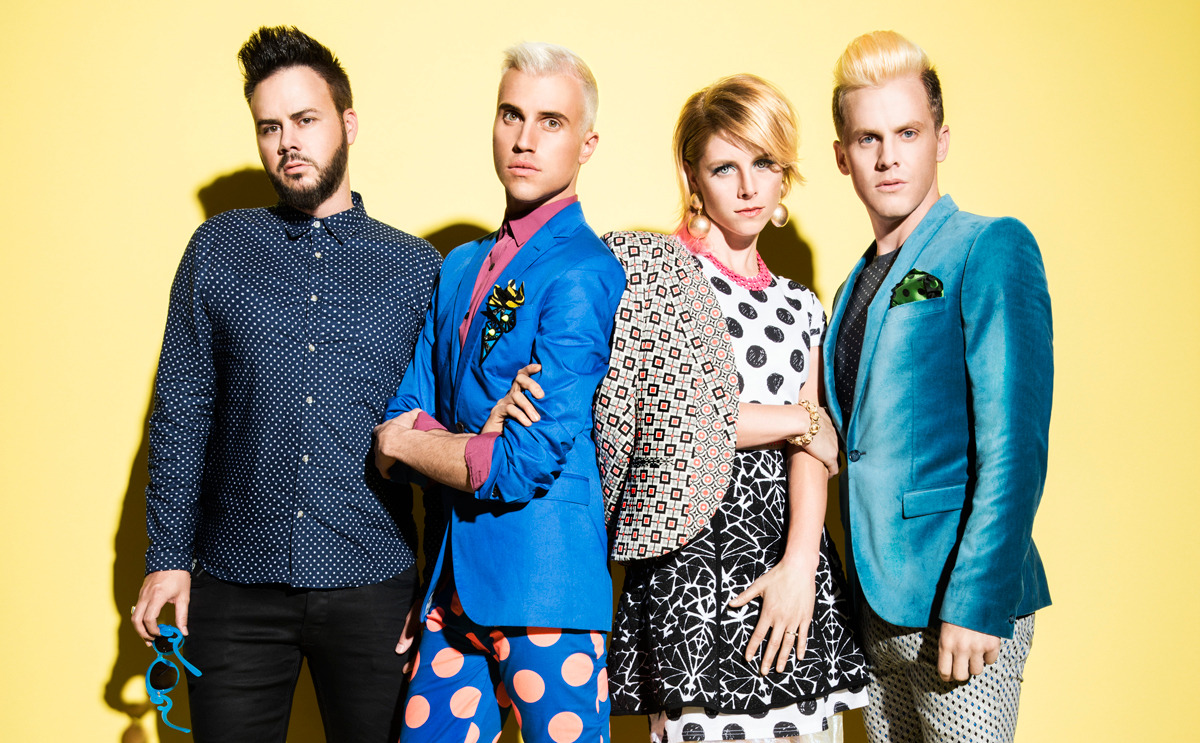 ZAEH_NEONTREES_SHOT04-26crop_re_300_RGB_credit-Andrew-Zaeh.jpg