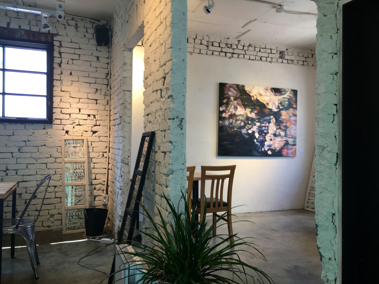 다운로드 (4).jpg