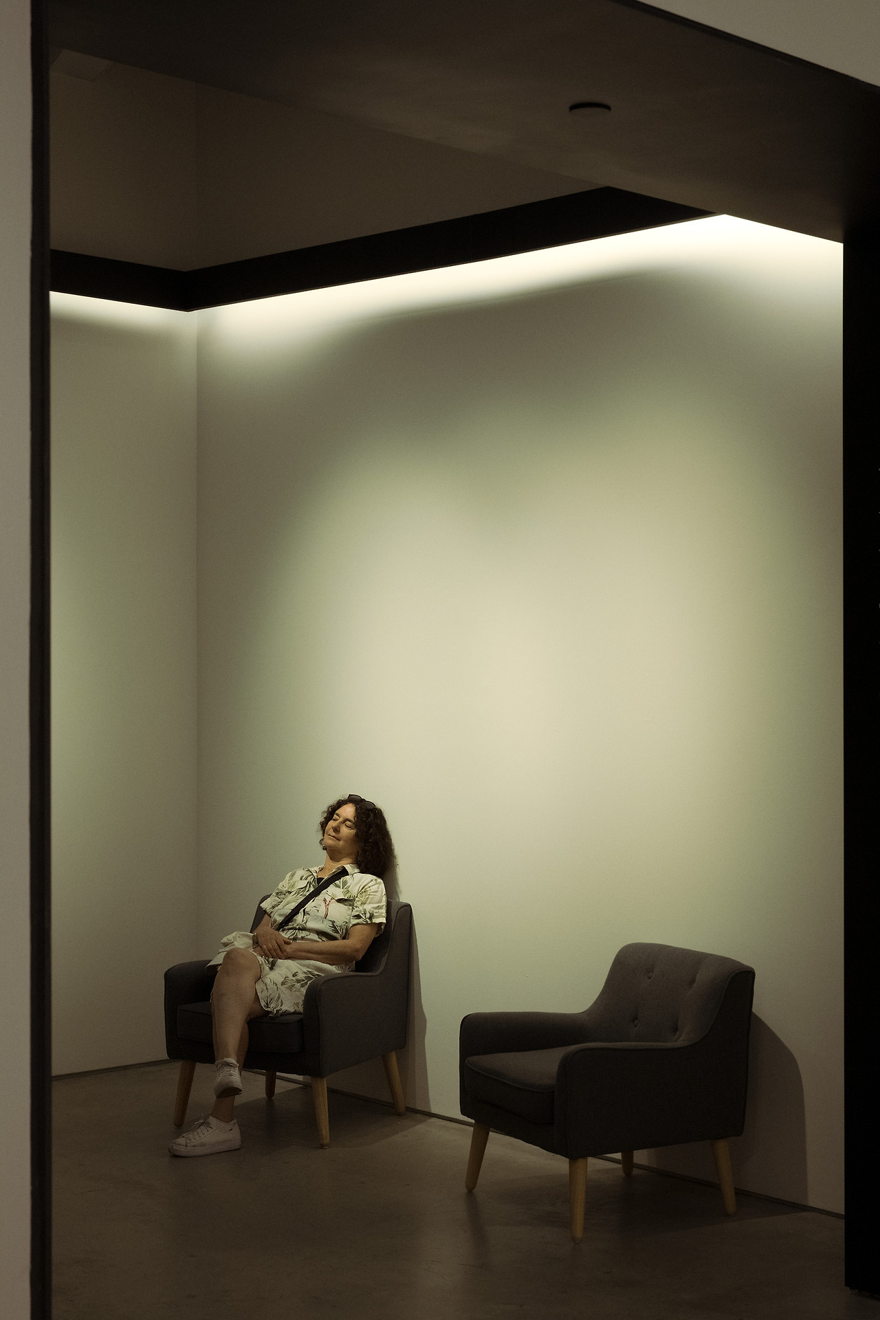 MoMA waiting chair.jpg