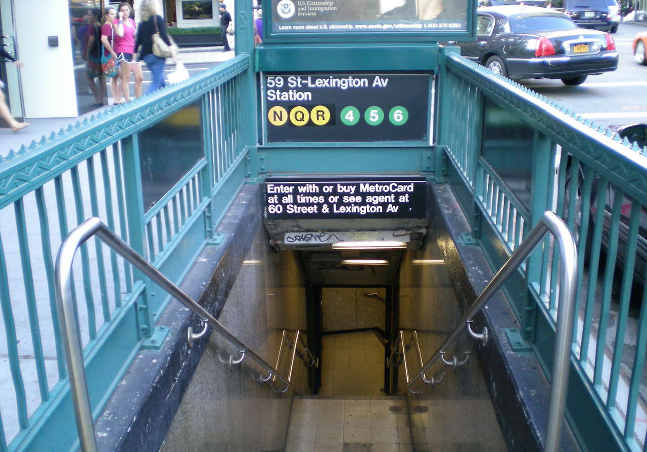 59_Street_entrance_3_vc (2).jpg