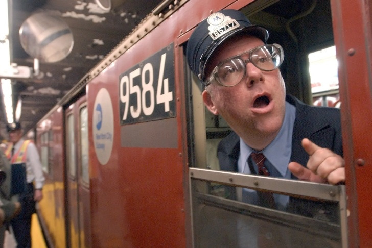 7 train snow 1980s 2.jpg