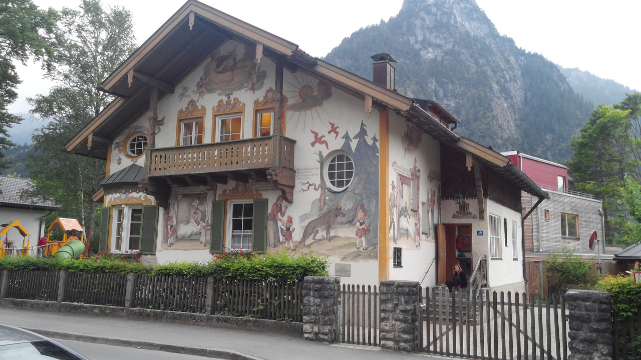 다운로드 (14).jpg