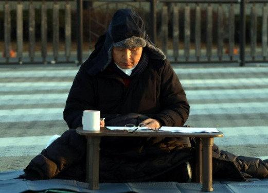 14p 연합뉴스 황교안.jpg