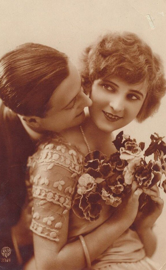 스콧 & 젤다 피츠제럴드 결혼 사진. 1920년.jpg