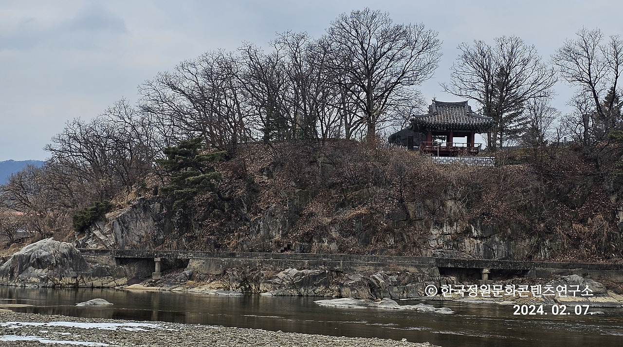 금수정-전경-crop.jpg