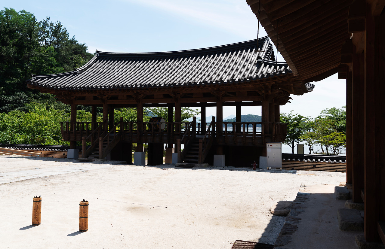 이순신순국공원 관음포 광장.jpg