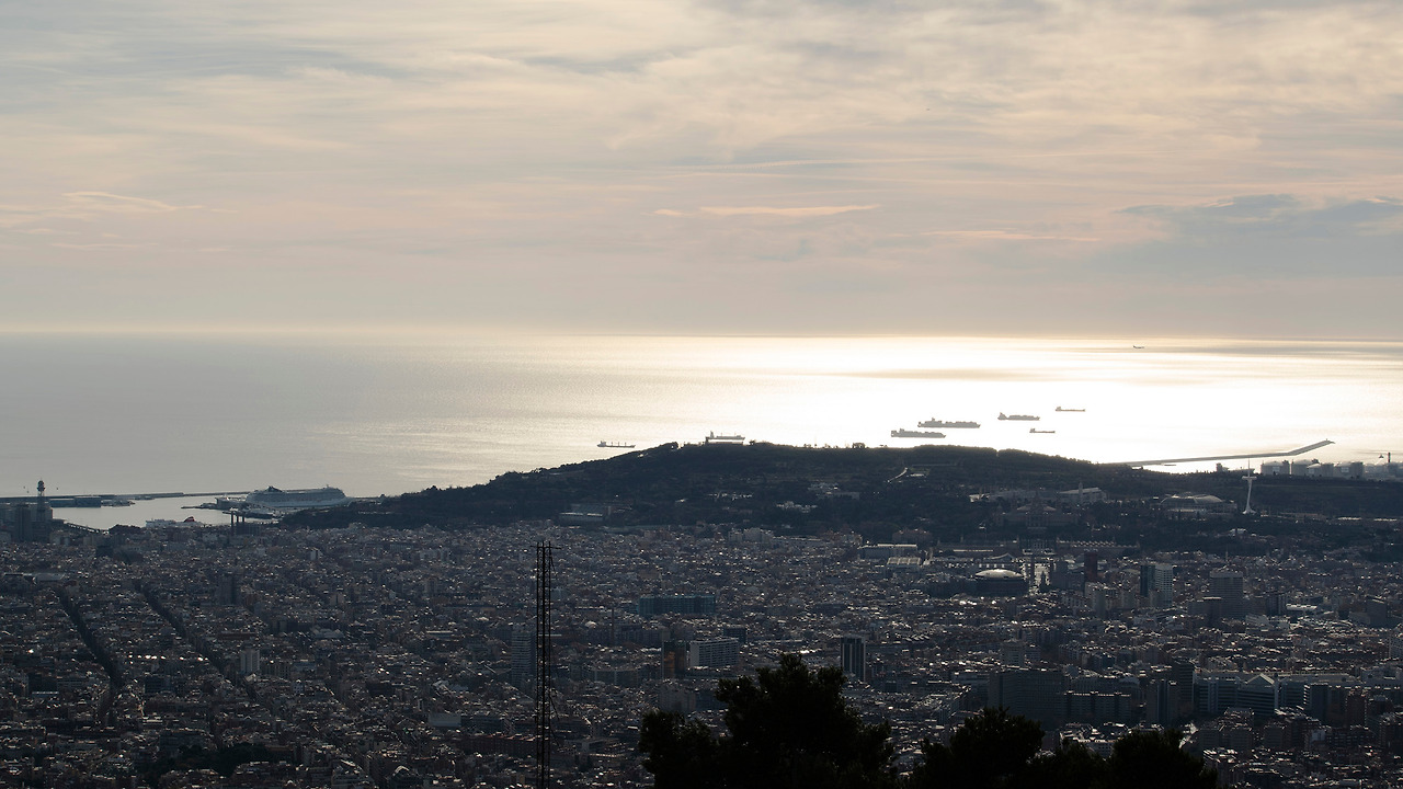 사그랏 코르 성당...바셀 전경2-1).jpg