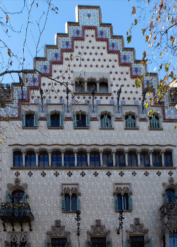 카사 아마테르 외관-1.jpg