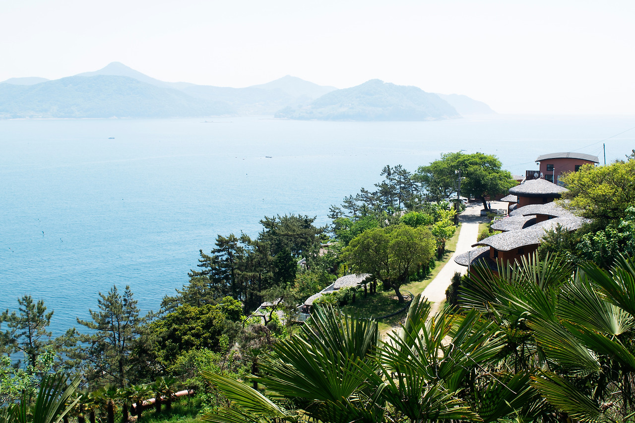 바랫길에서 본 남해 바다.jpg