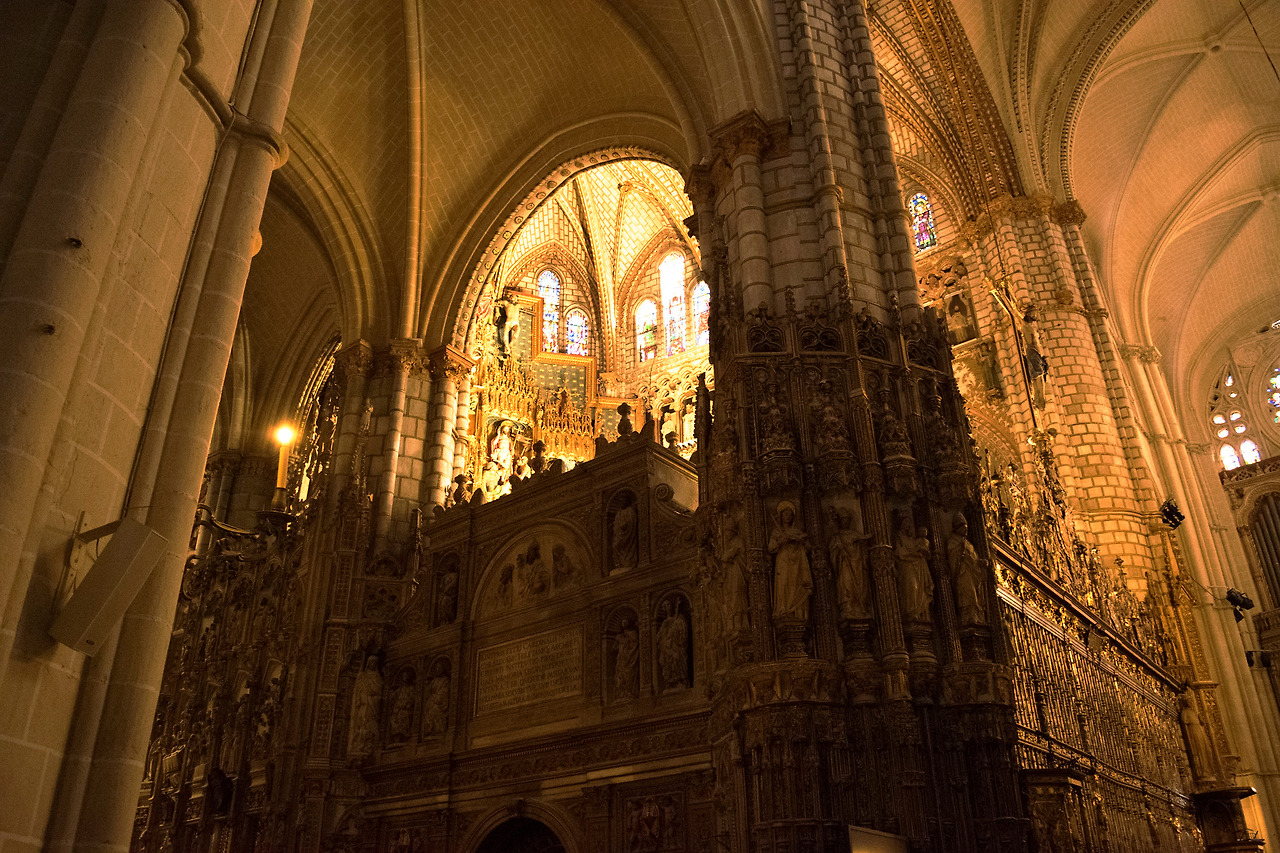 22-1 톨레도...대성당 내부.jpg