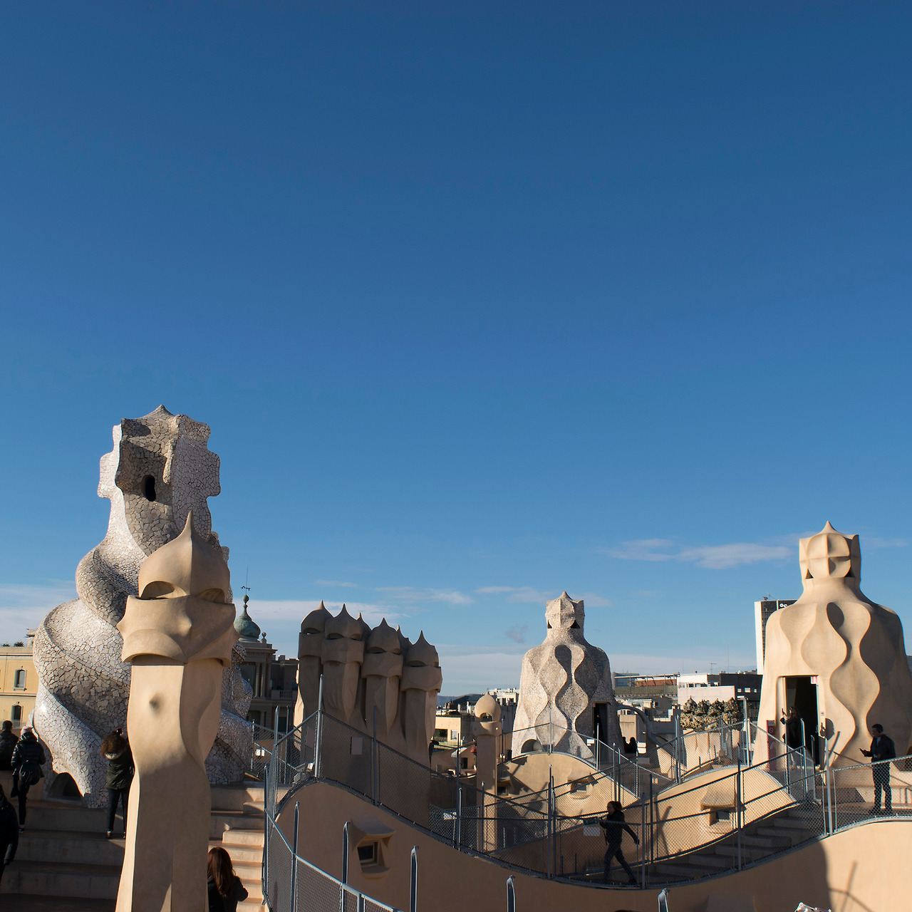 까사밀라 옥상굴뚝3-1).jpg