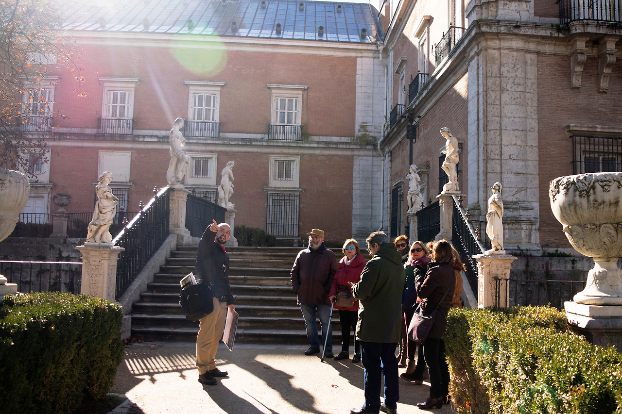 5 궁전 앞 정원...2.jpg