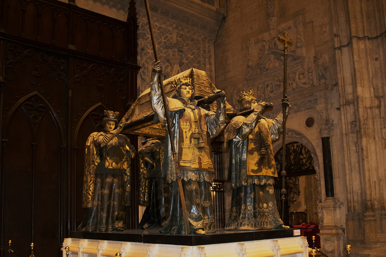 대성당...콜롬부스 관-1.jpg