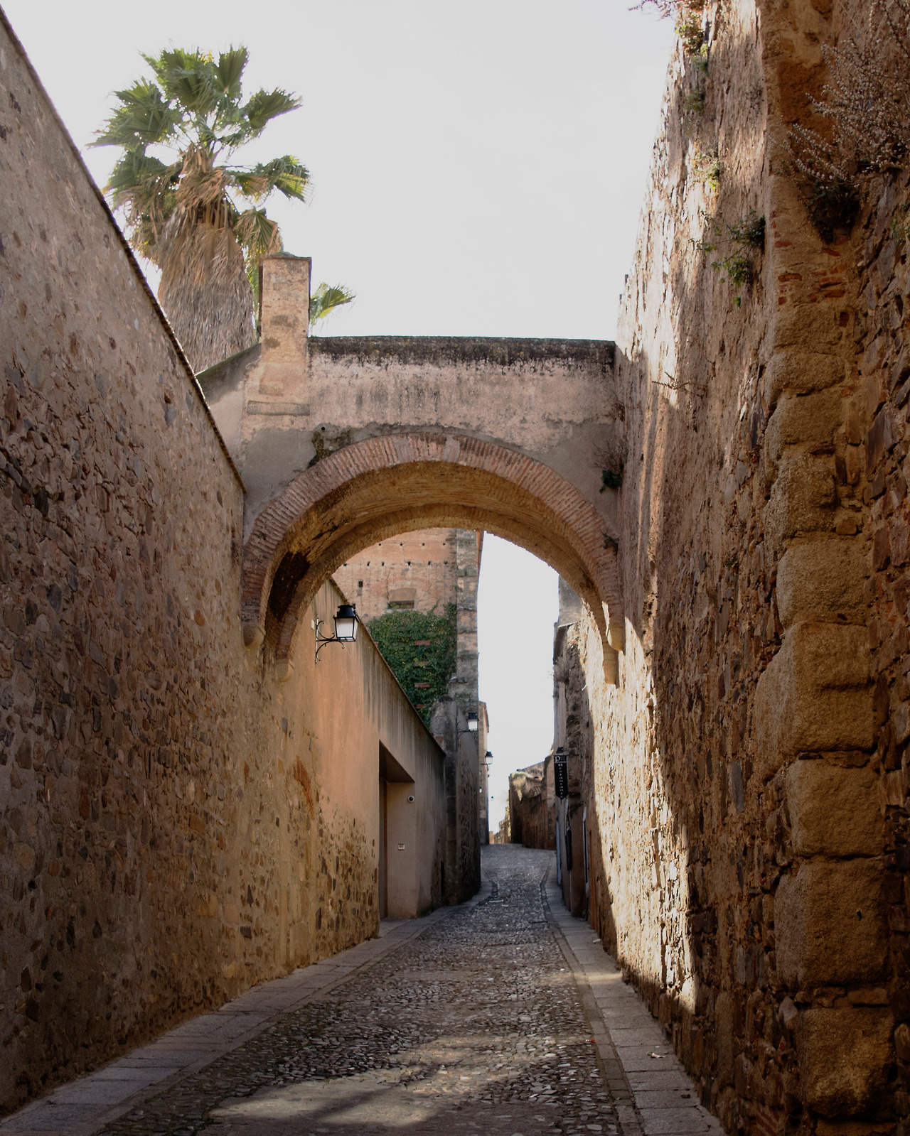 카세레스...성 안 골목..1.jpg