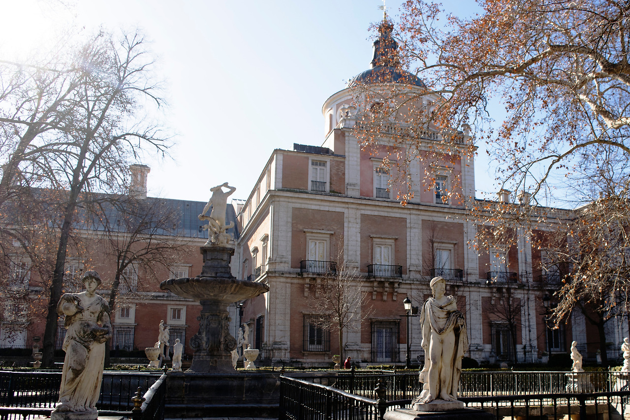 10 궁전 앞 정원...7.jpg