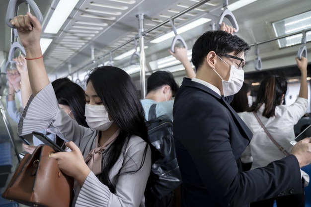 지하철 사람.jpg