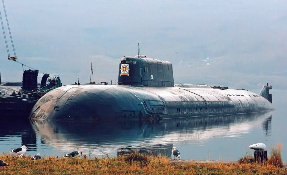 28.russian-submarine-nuclear-icbm-14115.jpg