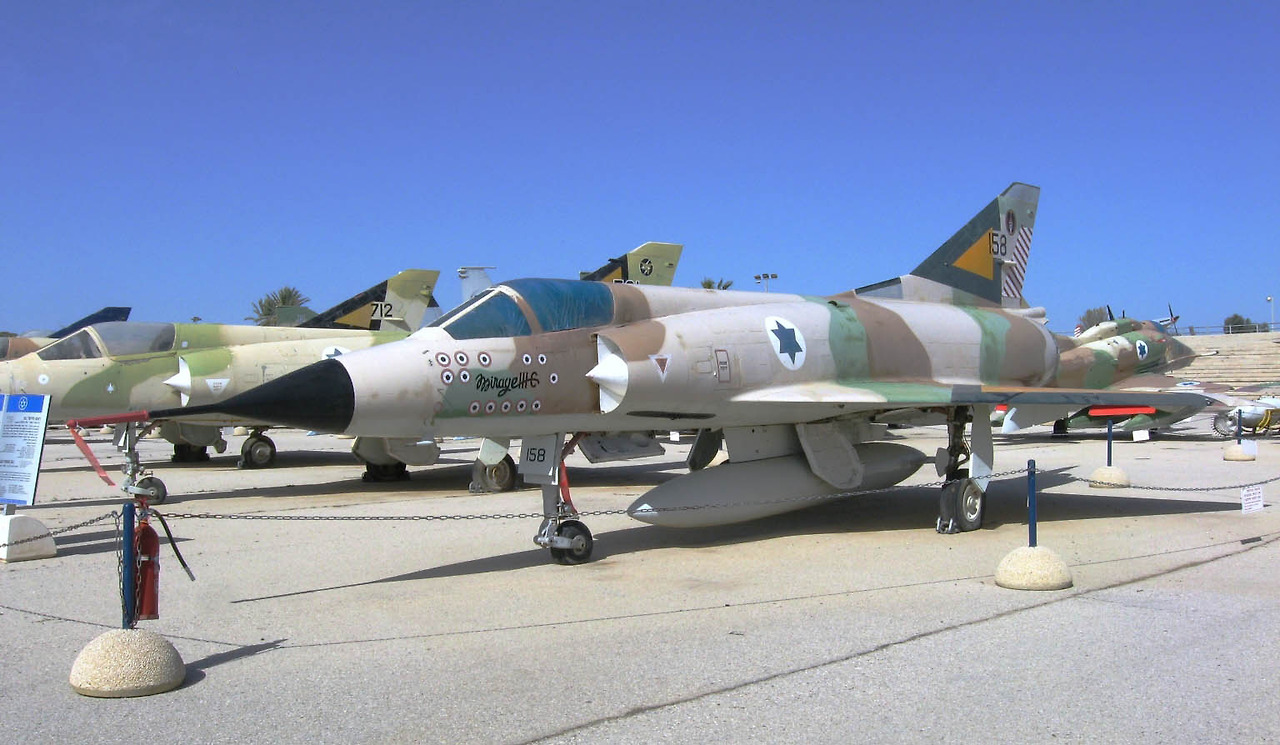10.Hatzerim_Mirage_20100129_1.jpg